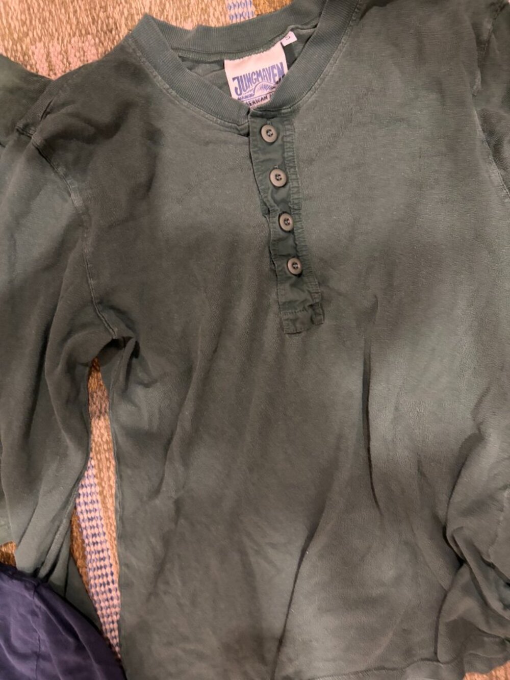4 jungmaven shirts - all size small - Picture 7 of 7
